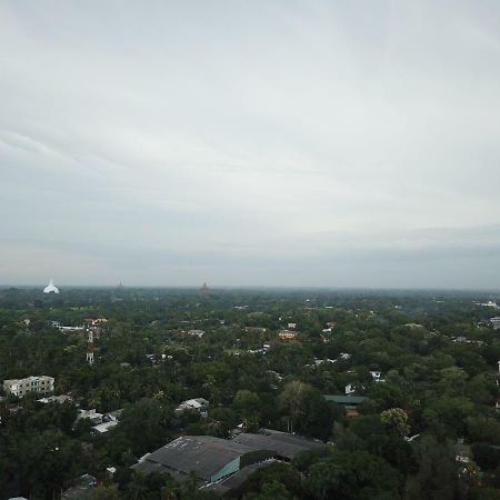 Sacred City Tourist Resort Anuradhapura Exteriör bild
