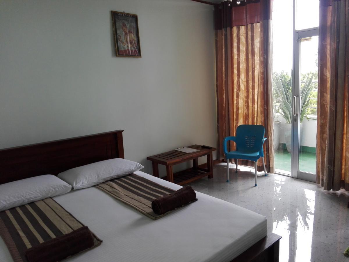 Sacred City Tourist Resort Anuradhapura Exteriör bild